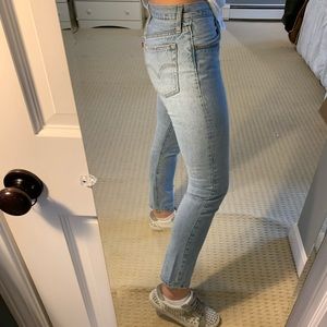MOVING SALE: Levi’s 501 Skinny Jean in Daydreamer